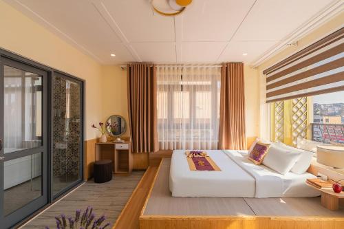 Sweet Lavender Hotel - Near Dalat Night Market in Dalat