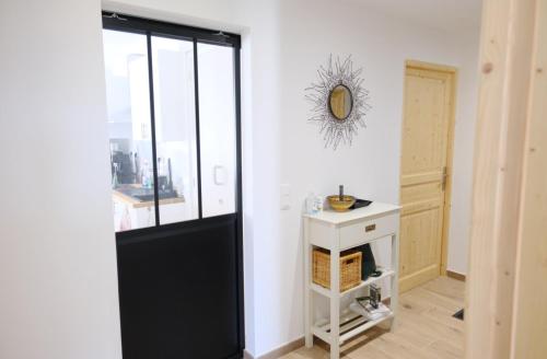 Viesnīcas āriene, Loue Appartement Neuf in Eyne ciems
