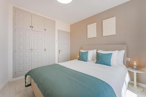 Drilasol 1 Bed Apartment - image 8