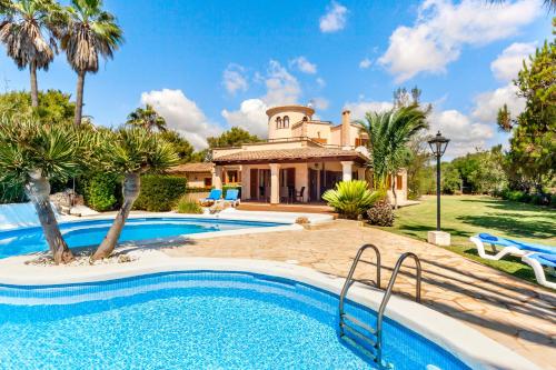 Finca Sanau 2