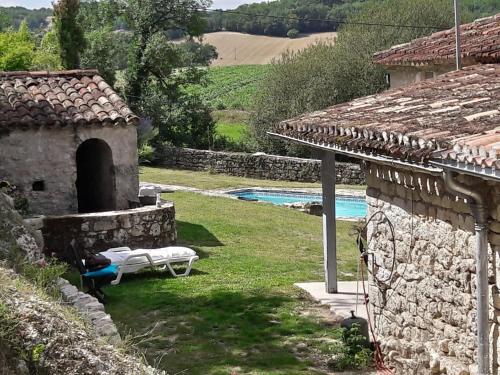 Viesnīcas āriene, Dans hameau avec piscine privée (Dans hameau avec piscine privee) in Castelnau-Montratier