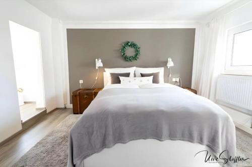 Istaba viesiem, Ferienwohnung Snug und Hugley in Neuenstein (Hohenloher Ebene)
