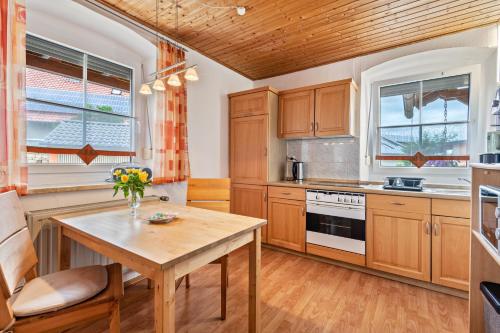 Kitchen, Ferienwohnung Gruber in Bodenwöhr