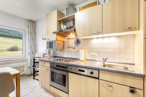 Kitchen, Ferienwohnung Kebben in Kirchhundem