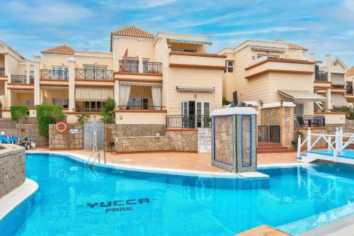 Yucca Park Apartment - image 2