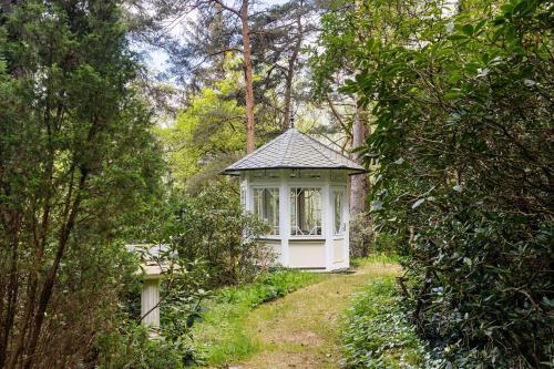 外部景觀, Grosszügiges Ferienhaus mit Wald (Grosszugiges Ferienhaus mit Wald) in 艾姆克