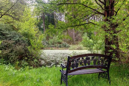外部景觀, Grosszügiges Ferienhaus mit Wald (Grosszugiges Ferienhaus mit Wald) in 艾姆克