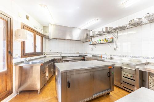 Kitchen, Casa Alval in Villacastin
