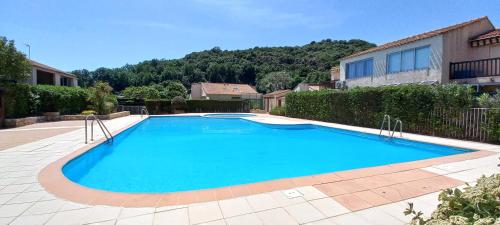 Coconhut Studio - Terrace - Pool - Location saisonnière - Villeneuve-Loubet