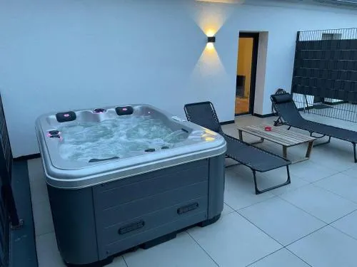 Apartment mit Jacuzzi Enschede 10km in Gronau, Deutschland