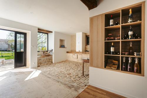 Viesnīcas āriene, La Belle Parenthèse à la Rochelle (La Belle Parenthese a la Rochelle) in Vergne