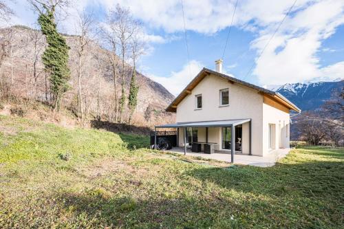 Exterior view, Maison jarrier ski , velo in Saint-Jean-de-Maurienne