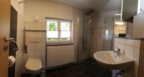 Bathroom, Bodensee-Landurlaub in Deggenhausertal