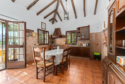 Viesnīcas āriene, Finca Rural Mazuqueto in Jubrike