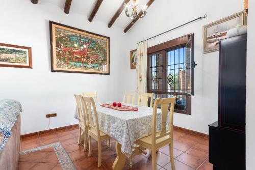 Viesnīcas āriene, Finca Rural Mazuqueto in Jubrike