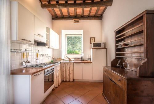 кухня, Podere Montorgialino in Мурло