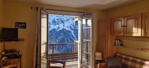 Viesnīcas āriene, Les Granges 13 in Villard Rekulas