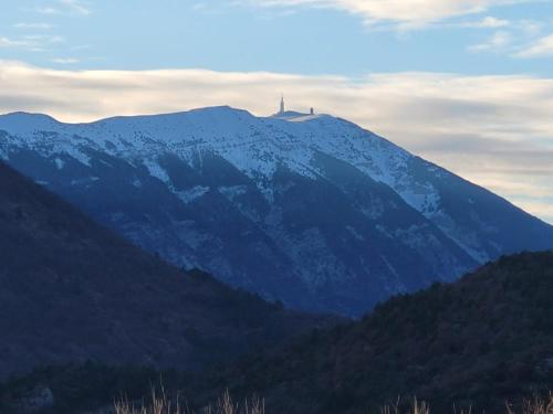 Viesnīcas āriene, Le Saint Marquan in Savoillan