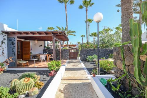 Bungalow Playa Bastián 3