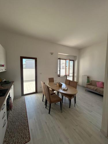 Rob Apartment