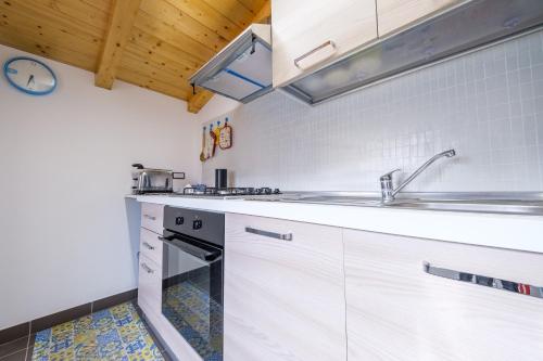 virtuve, Casa Aurora in Pace Del Mela