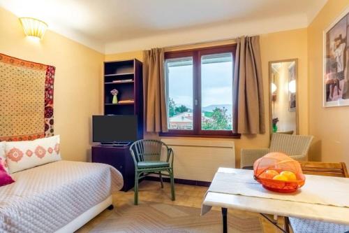 Le Studio la Petite Colline à Céret – khách sạn tại Ceret