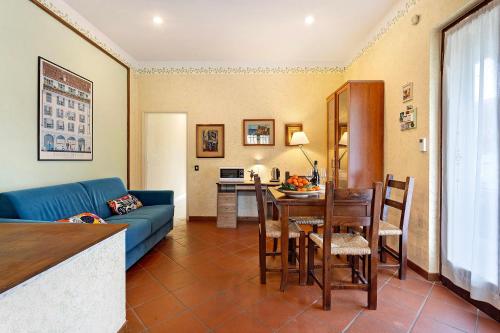  Casa tra gli ulivi vicino al mare in Seravezza