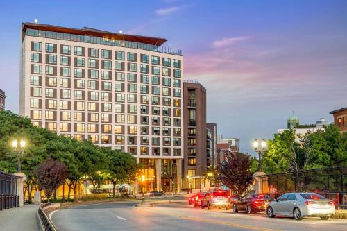 Cambria Hotel Boston Downtown - Seaport