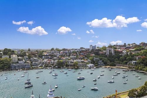 Sydney Harbour 1 Bedroom Gem - image 10