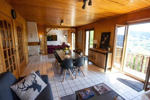 外部景觀, Chalet Bellevue Vue exceptionnelle in 巴塞萊呂普河畔