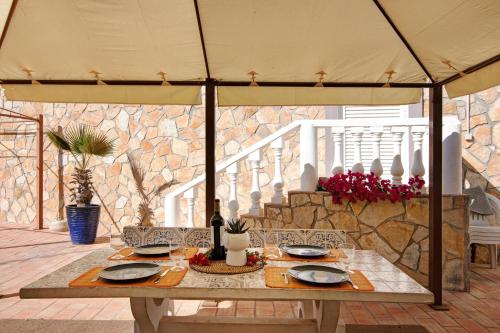 Villa Isabel - image 17