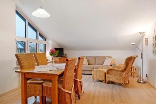 Ferienwohnung Nordseekieker – khách sạn tại Busumer Deichhausen