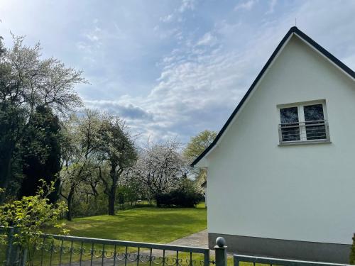 Viesnīcas āriene, Kleines Haus am Feld in Rehna