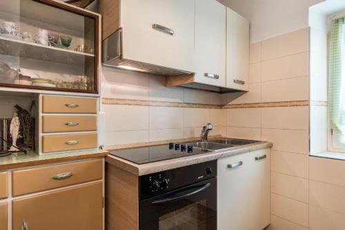virtuve, Casa Sicina Alberto in Valfloriana