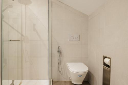 Cozy Center Apartment - image 2