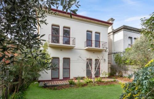 Rare Large Victorian Near Melbourne CBD in Prahran
