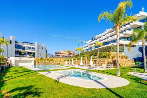 Modern 3B with Spa and Gym in Estepona