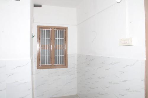 Chendur kumaran residency  in Tiruchendur
