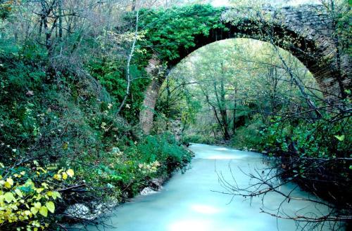 Sassi di Farfa in Castelnuovo di Farfa