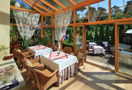 Hotel Bartan Gdansk Seaside - image 7