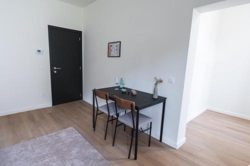 Létesítmények, Private Rooms in Shared 6BR Aprt, with WiFi near City Center in Gent