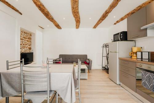 Viesnīcas āriene, Dépendance au charme local (Dependance au charme local) in Lehon (Brittany)