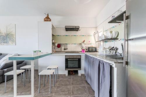 keuken, Casa Caleta de Caballo in Caleta de Caballo