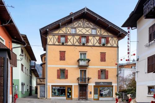 La Casa del Noce, Belluno