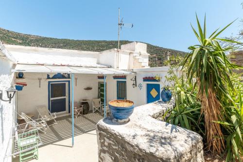 Andros Traditional House, Andros