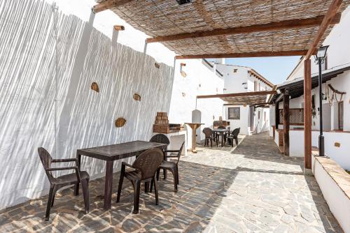 Vista exterior, La Casa Grande in Campanillas