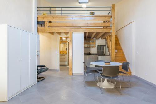 外觀, Vaste appart de 50 m2- 2 pièces -n3 (Vaste appart de 50 m2- 2 pieces -n3) in 沙勒瓦勒