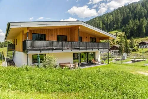 Kwelle zur Natur Rehwiese in Obernberg am Brenner, Österreich