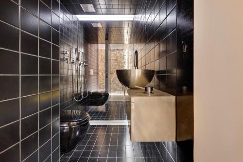 Lxfactory Terrace Lisbon Loft - image 20