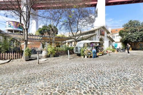 Lxfactory Terrace Lisbon Loft - image 28